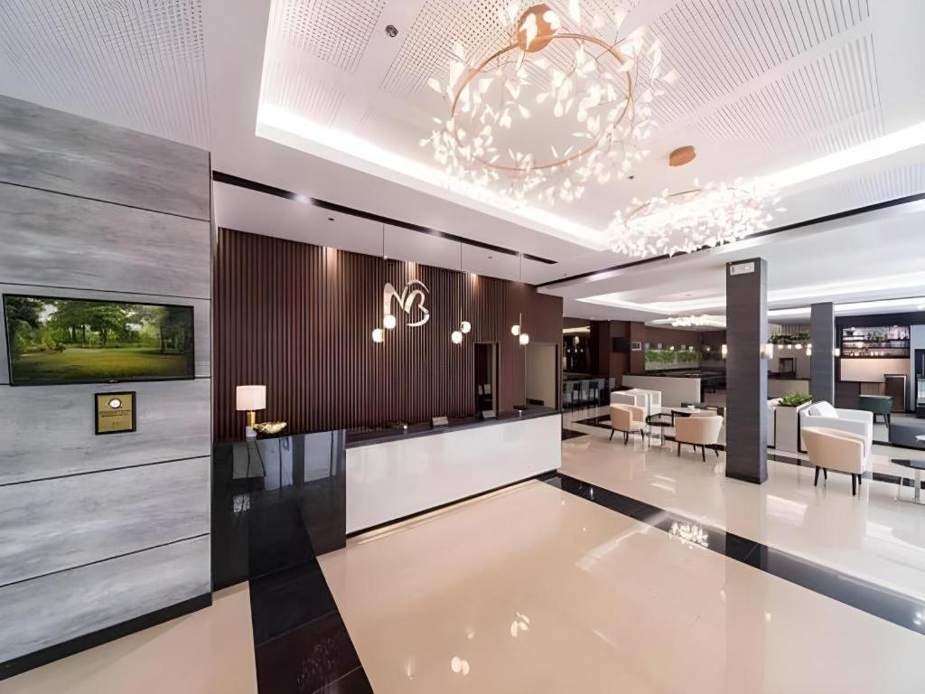 Mallberry Suites Business Hotel Cagayan de Oro Buitenkant foto