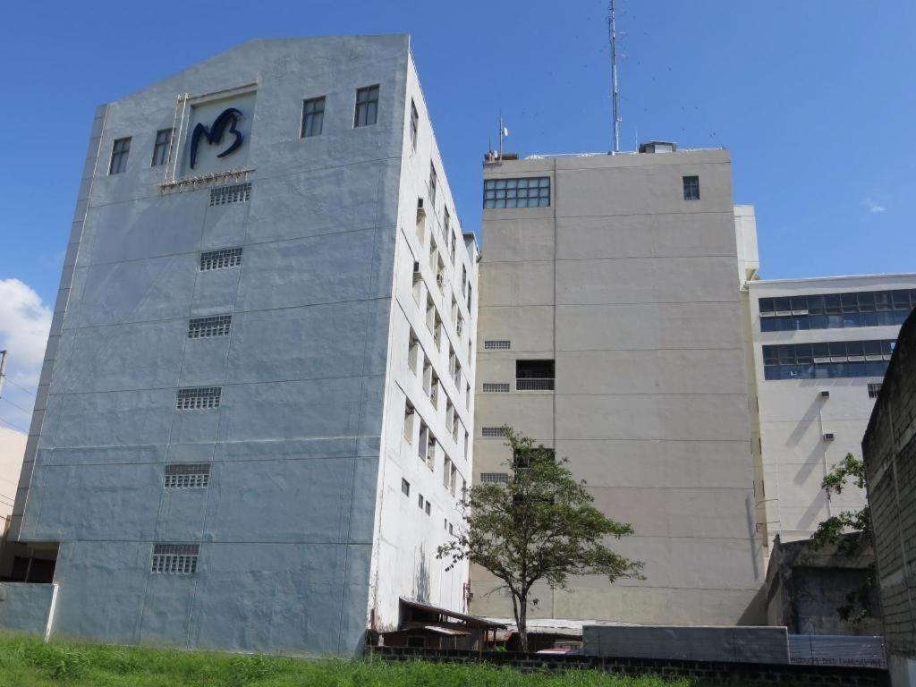 Mallberry Suites Business Hotel Cagayan de Oro Buitenkant foto
