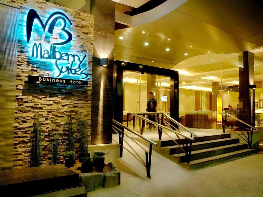 Mallberry Suites Business Hotel Cagayan de Oro Buitenkant foto