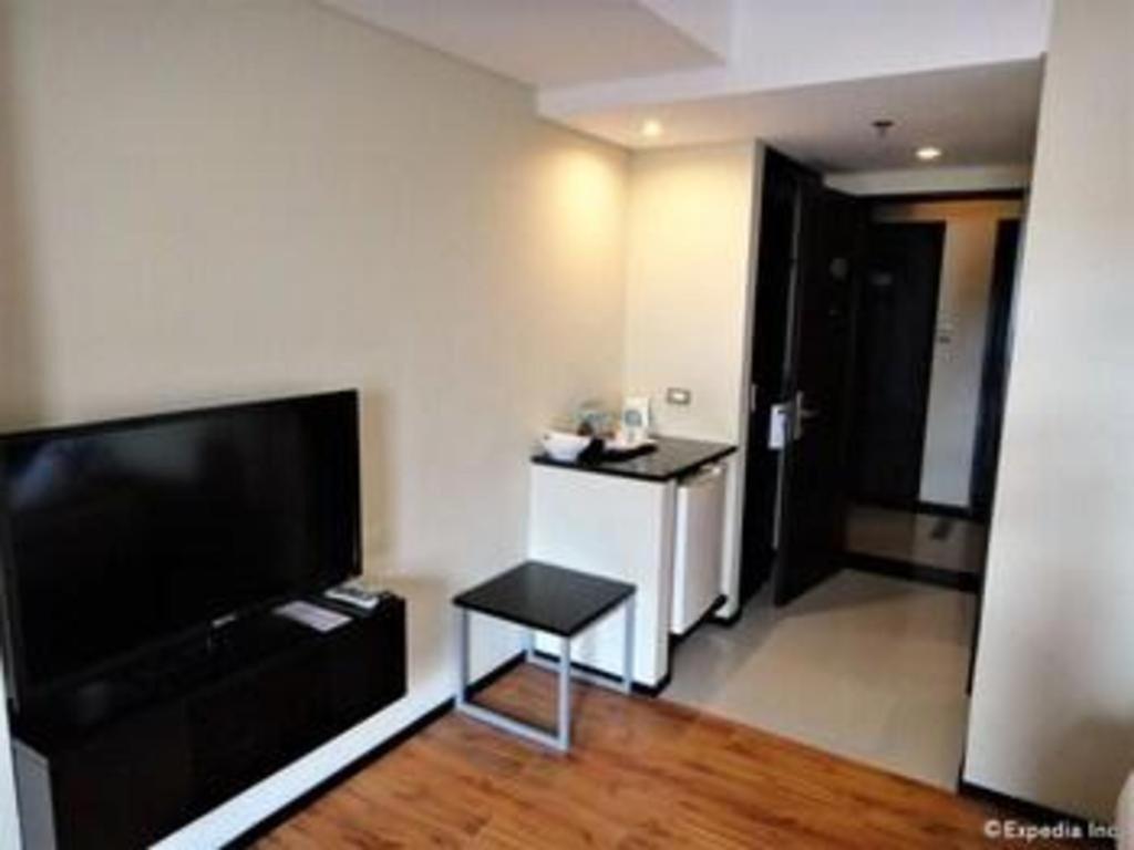 Mallberry Suites Business Hotel Cagayan de Oro Buitenkant foto