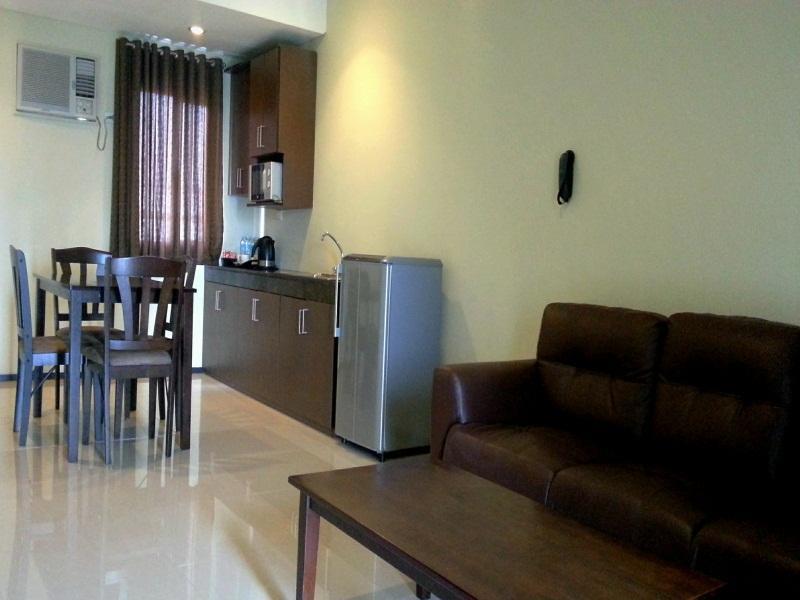 Mallberry Suites Business Hotel Cagayan de Oro Buitenkant foto