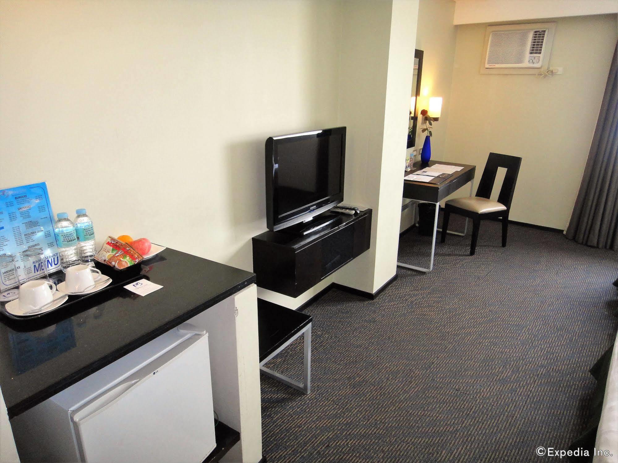 Mallberry Suites Business Hotel Cagayan de Oro Buitenkant foto